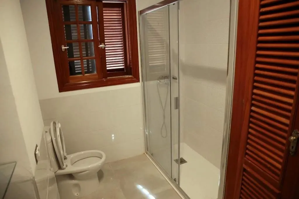 Amplia Casa 5 Habitaciones En Santa Cruz Con Zona Para Trabajar 0*, سانتا كروز دي تينيريف