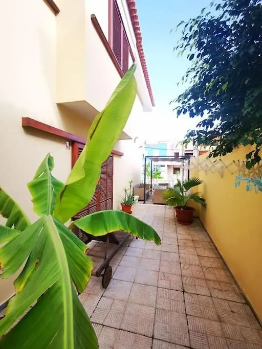 Amplia Casa 5 Habitaciones En Santa Cruz Con Zona Para Trabajar إسبانيا