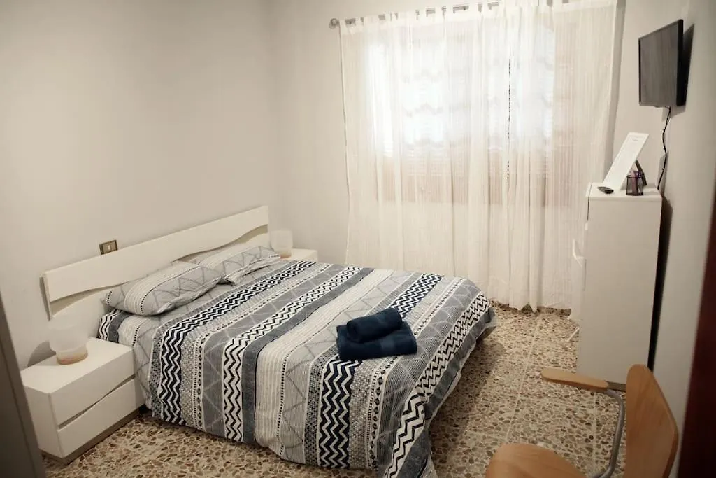 Amplia Casa 5 Habitaciones En Santa Cruz Con Zona Para Trabajar 0*, سانتا كروز دي تينيريف إسبانيا
