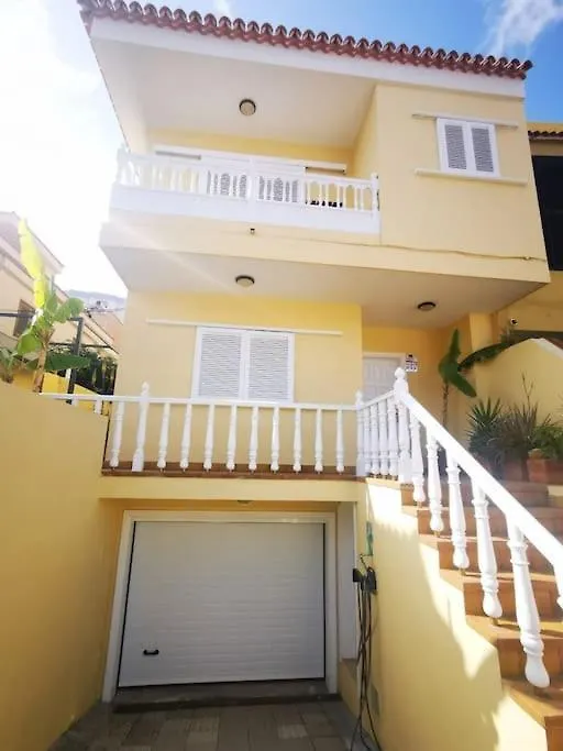 Amplia Casa 5 Habitaciones En Santa Cruz Con Zona Para Trabajar إسبانيا